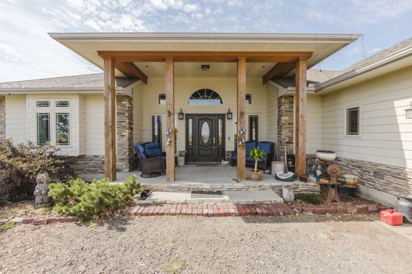 10380 SE 30th Ave, Pratt, KS 67124