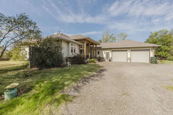 10380 SE 30th Ave, Pratt, KS 67124