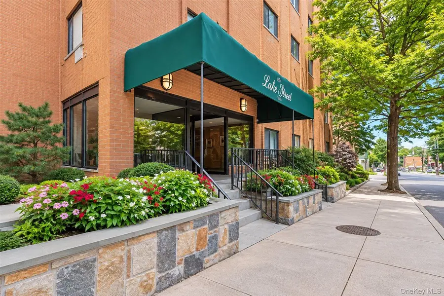 21 Lake ST #6E, White Plains, NY 10603