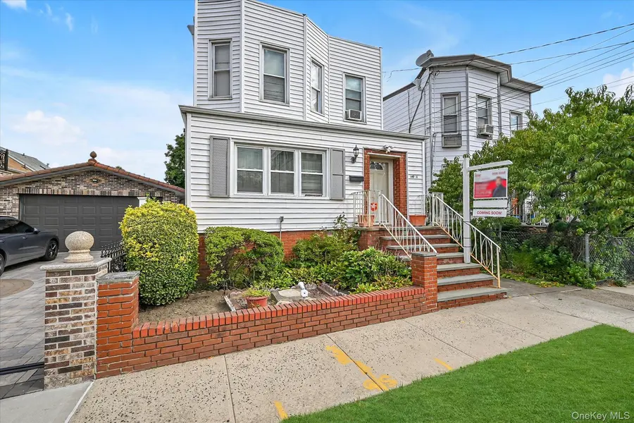 149-11 16th RD, Whitestone, NY 11357