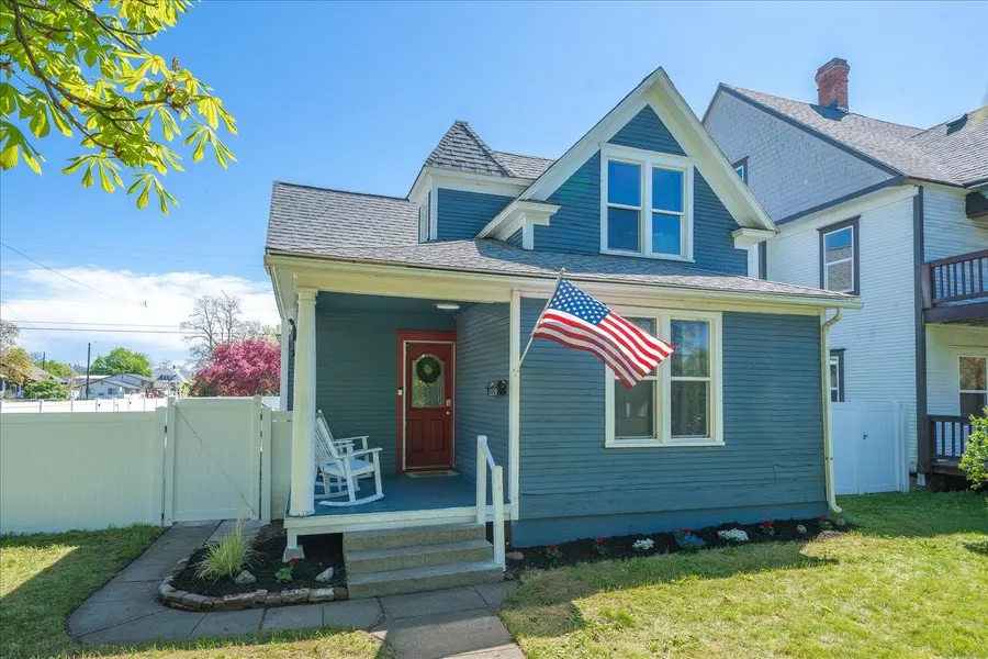 2228 N Cincinnati St, Spokane, WA 99207