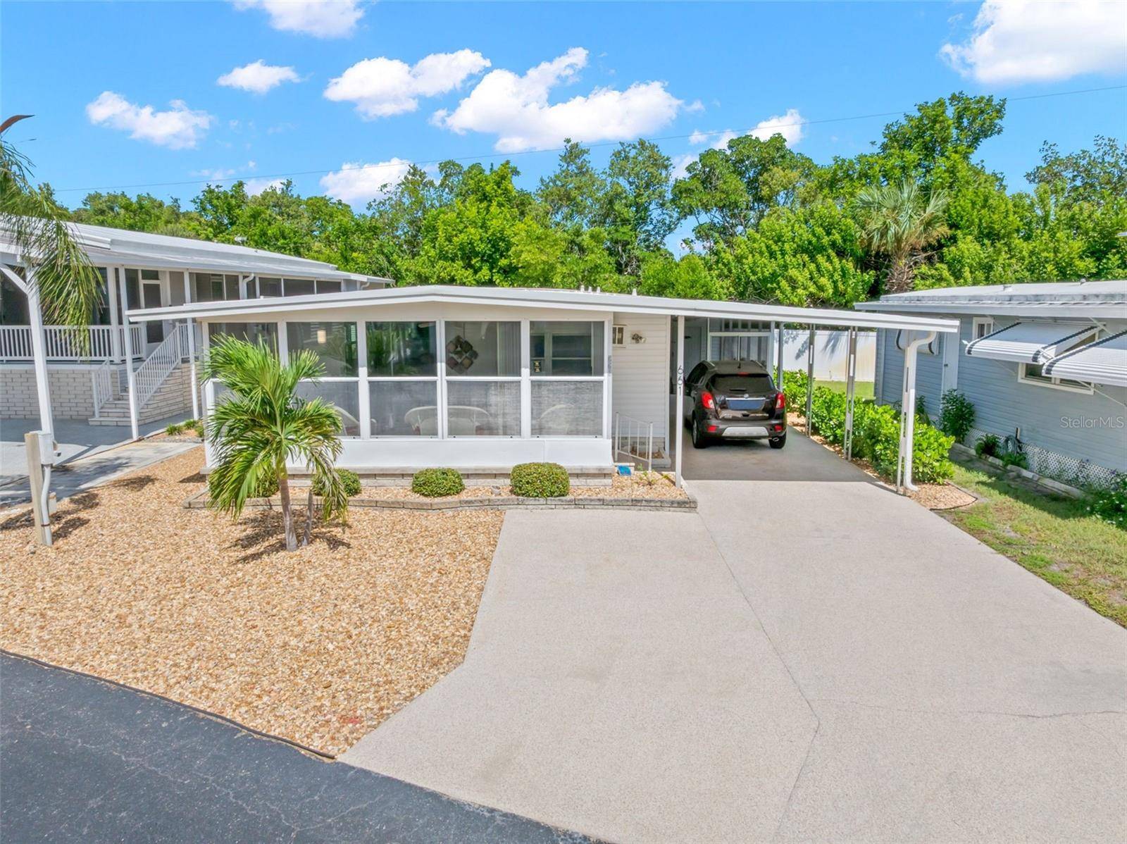 661 MOUNT PINEY AVE NE #697, St Petersburg