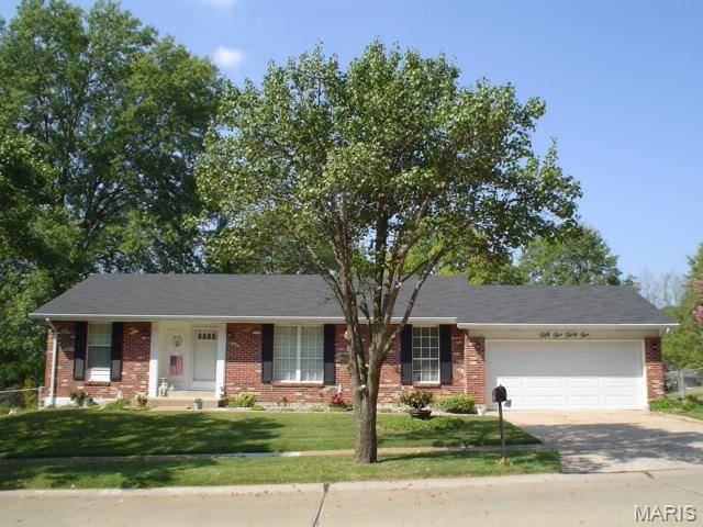 5535 Seagrave CT, St Louis, MO 63129