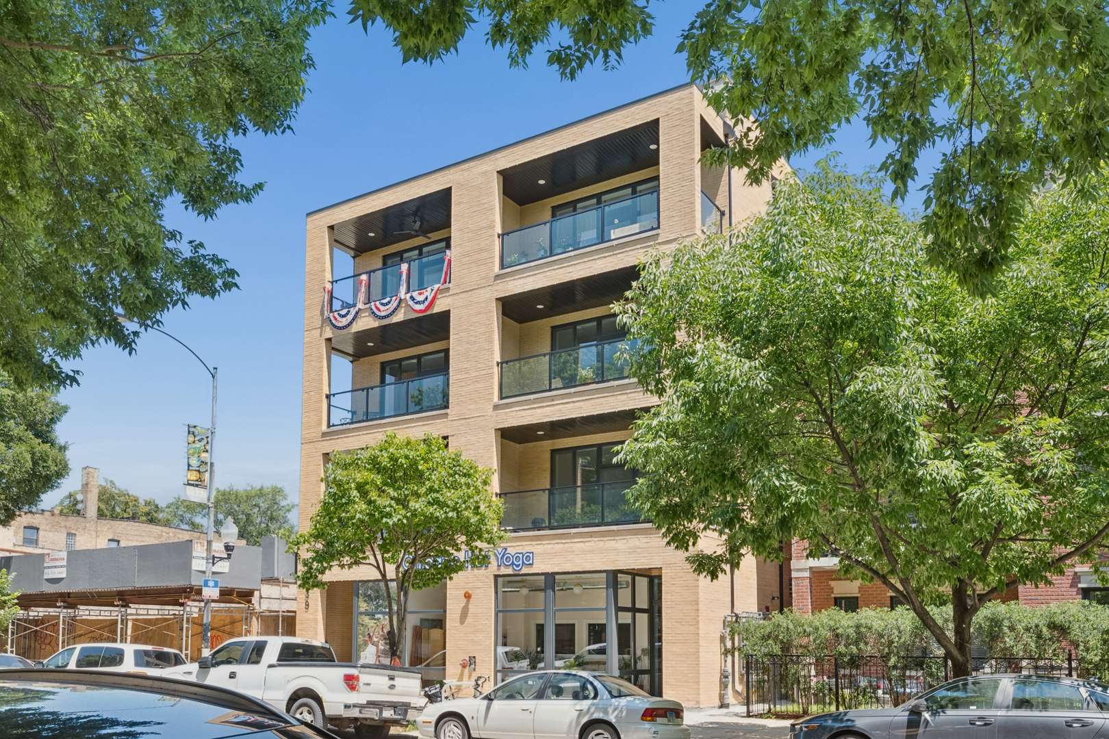 4939 N Damen AVE #304, Chicago, IL 60625