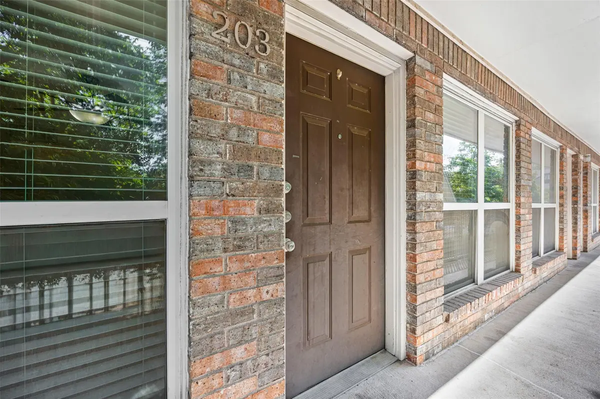 2220 Leon ST #203, Austin, TX 78705