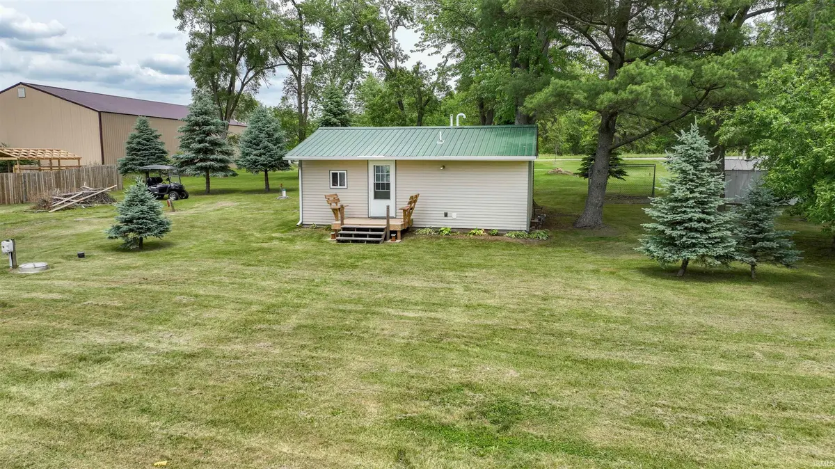 11801 Lookout DR, Monticello, IN 47960