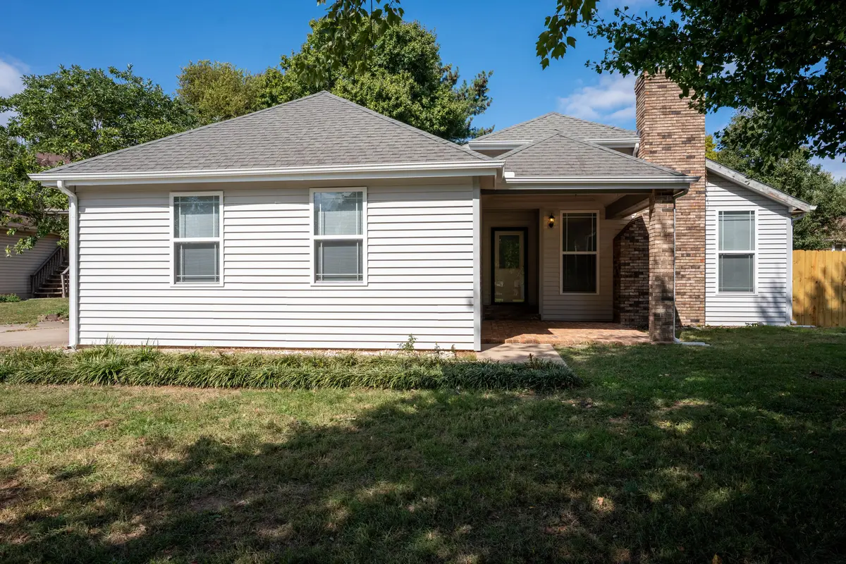 4135 E Autumn CT, Springfield, MO 65802