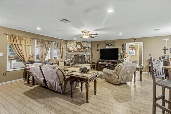 7523 State Highway 21, Caldwell, TX 77836