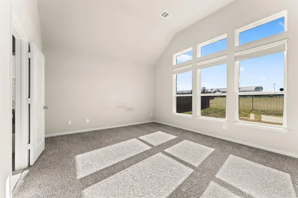 820 Paper Daisy PATH, Leander, TX 78641