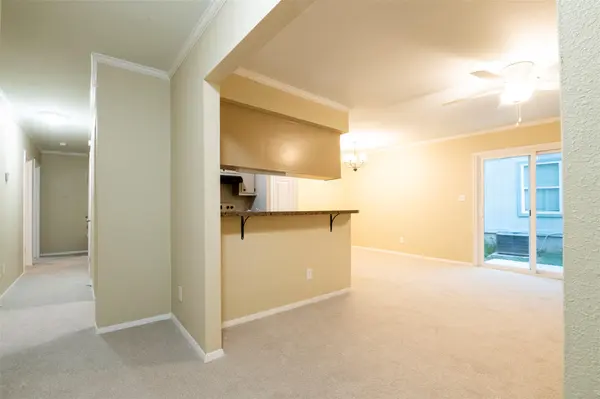 2018 Nevada ST, San Marcos, TX 78666