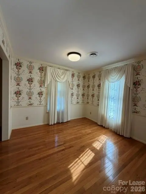 151 25th AVE NW, Hickory, NC 28601
