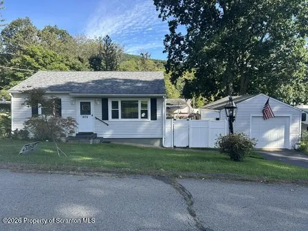 404 Clover ST, South Abington Twp, PA 18411