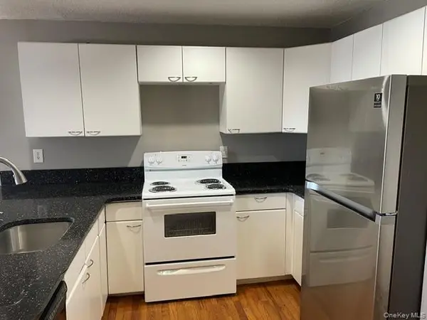 202 Main ST ##210, Port Jefferson, NY 11777