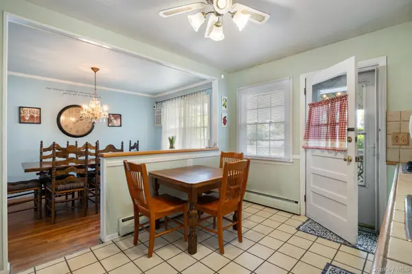 144 Nassau AVE, West Babylon, NY 11704