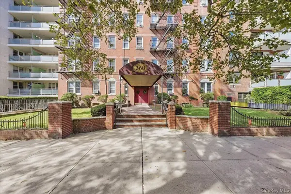 360 Ocean Pkwy #5G, Brooklyn, NY 11218