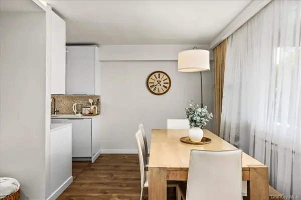 151-31 88th ST #3C, Howard Beach, NY 11414