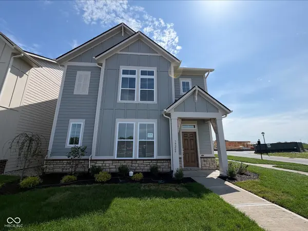 19269 Winter Wheat LN, Westfield, IN 46074