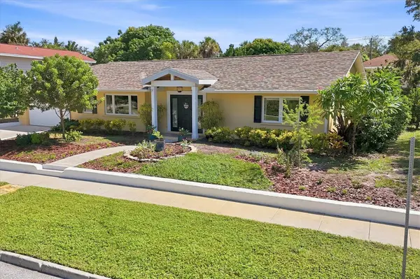 942 VIRGINIA DR, Sarasota, FL 34234
