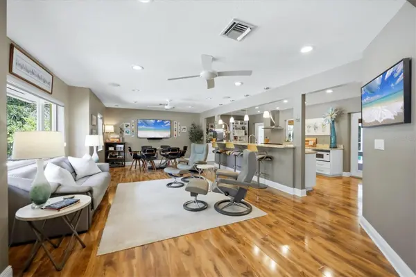 942 VIRGINIA DR, Sarasota, FL 34234