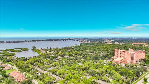 1711 PELICAN COVE RD #GL342, Sarasota, FL 34231