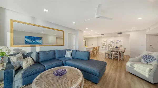 1212 BENJAMIN FRANKLIN DR #604, Sarasota, FL 34236
