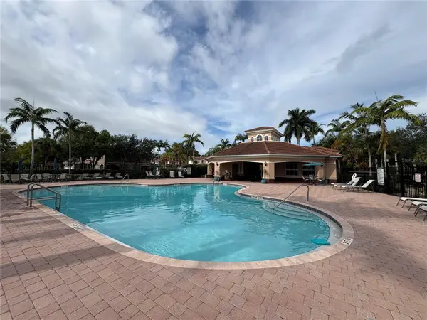 17533 LAUREL GROVE CT, Fort Myers, FL 33967