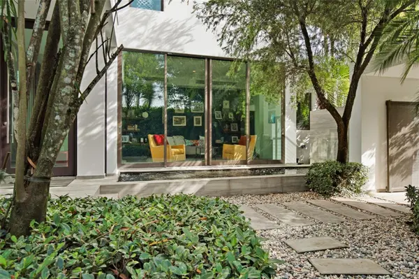 9 THE ENCLAVE, Dorado, PR 00646
