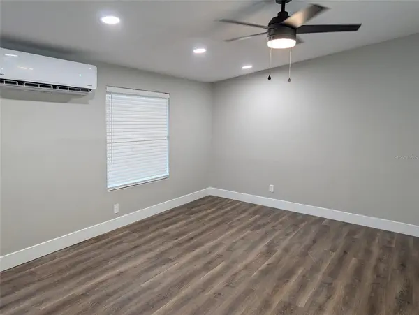 24304 MAXWELL ST, Astor, FL 32102