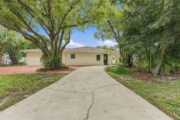 3111 W SPRUCE ST, Tampa, FL 33607