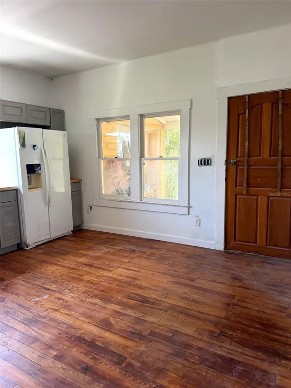38404 MICKLER RD, Dade City, FL 33523