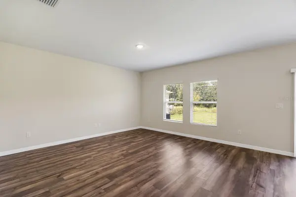 13034 WELLSPRING DR, Lithia, FL 33547