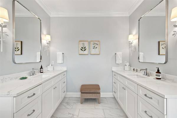 2705 W TRILBY AVE, Tampa, FL, 33611 photo 41
