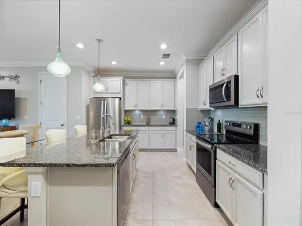 3010 PALM KEY AVE, Oldsmar, FL 34677