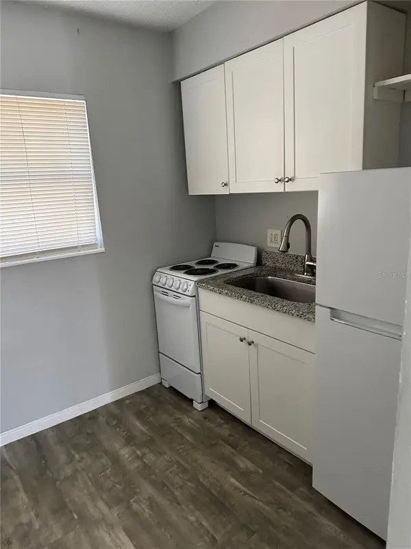 865 5TH AVE N #13, St Petersburg, FL 33701