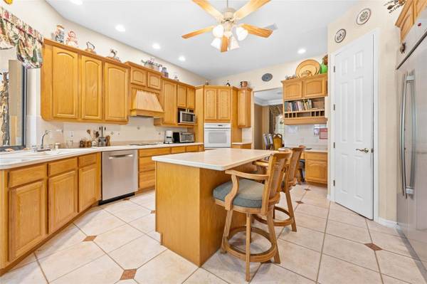 10430 RAMBLE RIDGE CT, Weeki Wachee, FL, 34613 photo 29