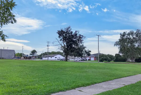 132 N Franklin ST, Byron, IL 61010