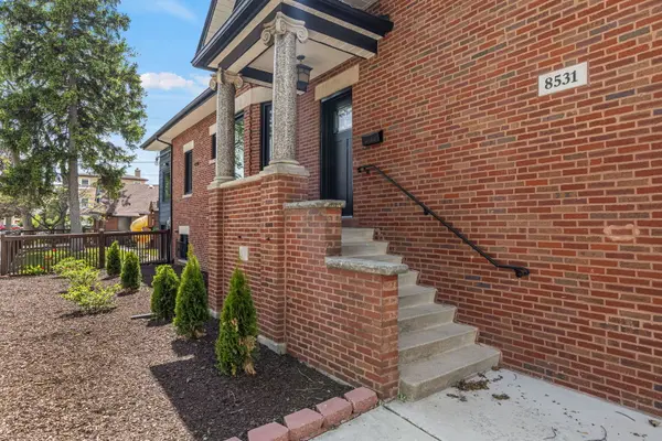 8531 Center ST, River Grove, IL 60171