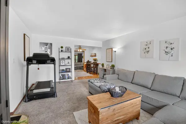 3701 Knoll Ridge, Cedar Falls, IA 50613