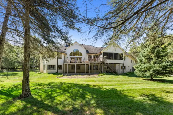 4771 Juniper Ridge CIR NW, Ramsey, MN 55303