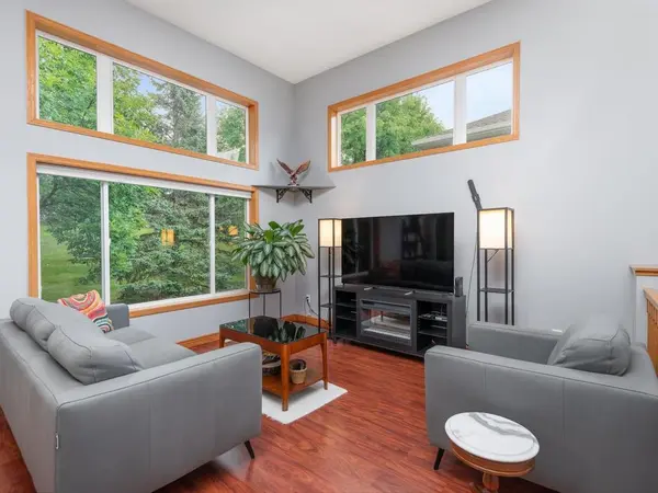 3410 Spring Glen CIR NW, Prior Lake, MN 55372
