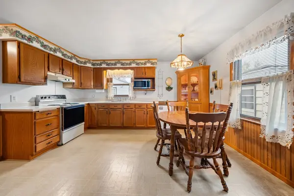 815 IRVINGTON ST, Green Bay, WI 54304-2104