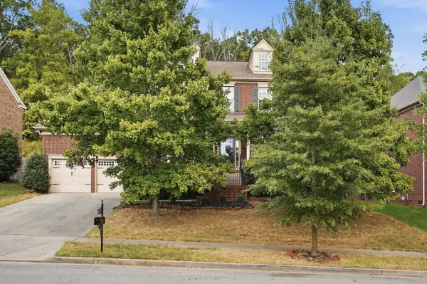 1414 Chantilly Ln, Franklin, TN 37067