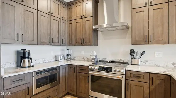 855 Campbell Lead Road #305, Gatlinburg, TN 37738