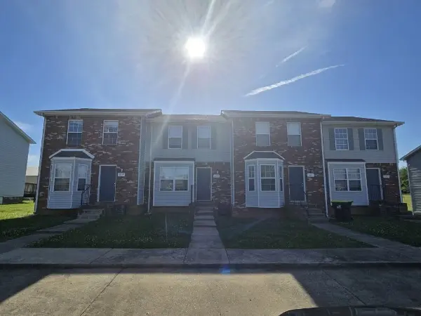 219 Tree Line Dr, Oak Grove, KY 42262