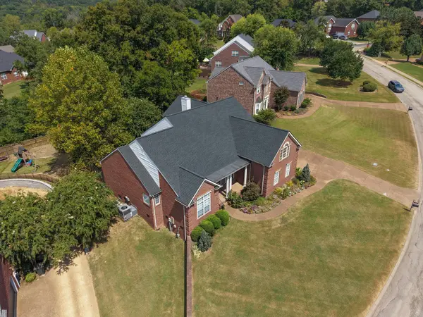 104 Windham Dr, Hendersonville, TN 37075