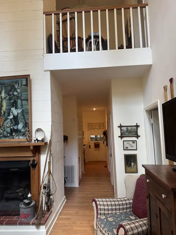 356 Lost Creek Boat Dock Rd, Decaturville, TN 38329