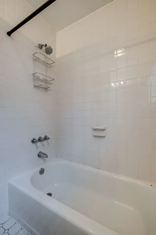2113 Elliott Ave #A, Nashville, TN 37204