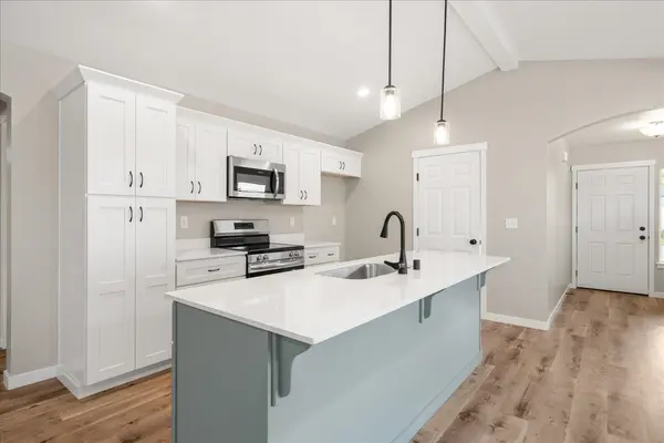 1009 S Century Rd, Spokane Valley, WA 99037