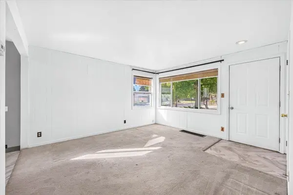 6010 N A St, Spokane, WA 99205