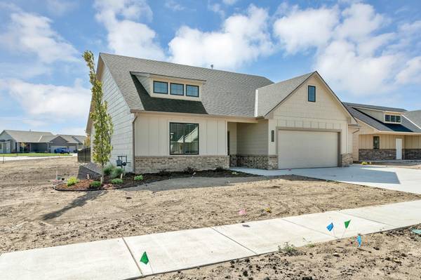5853 Central Park Court, Bel Aire, KS 67220